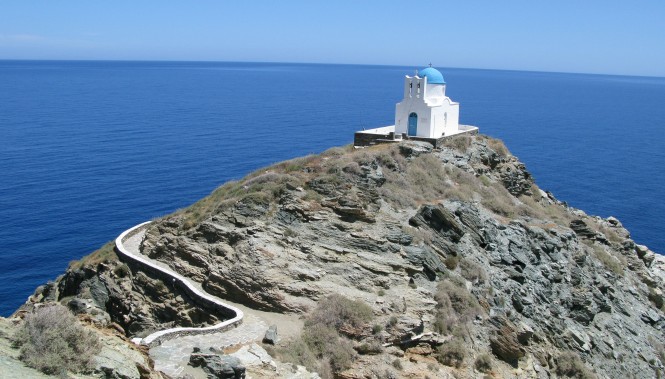 Chapelle d'Eftamartyres (village de Kastro)