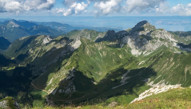 Dent d'Oche depuis les Cornettes de Bise, Massif du chablais