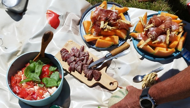 préparation d'un pique-nique chemins du sud