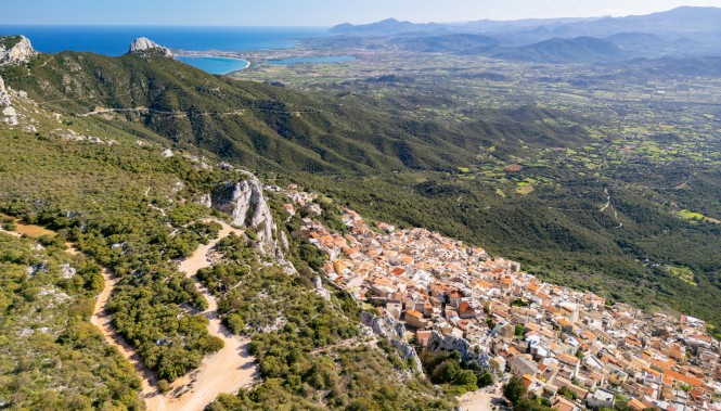 village de Baunei en Sardaigne Supramonte