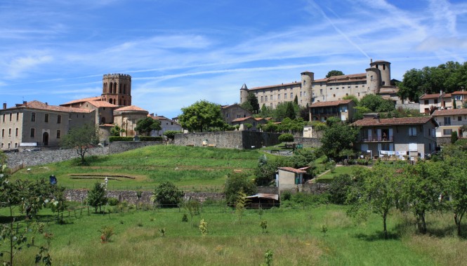 Saint Lizier, Palais des Évêques