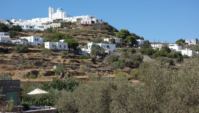 Vue sur Appolonia Sifnos