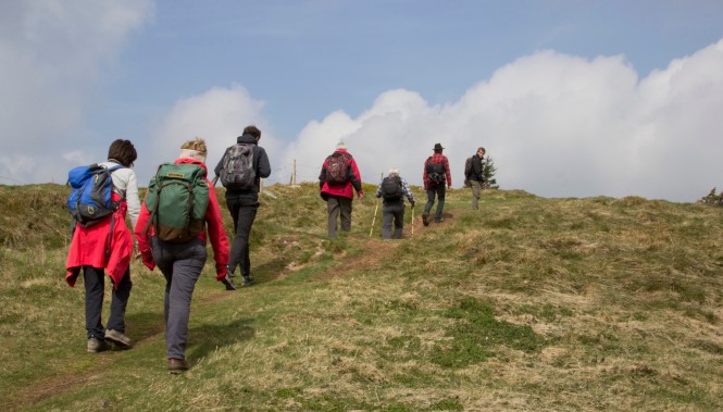 Groupe de randonneurs dans les Vosges, Lac Blanc 