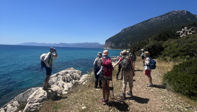 Randonneurs en Sardaigne