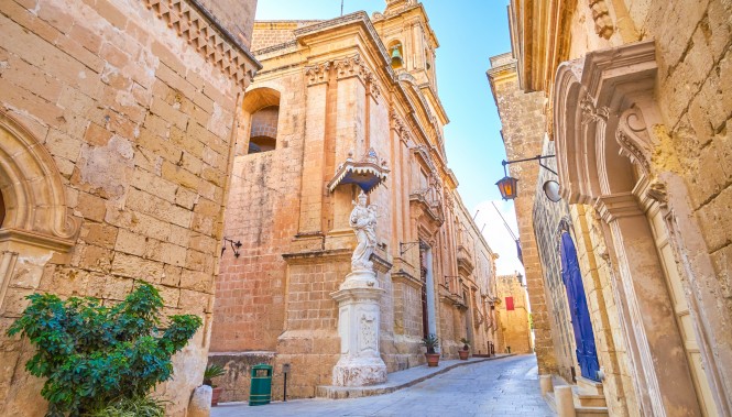 Rues de Mdina Rues de Mdina