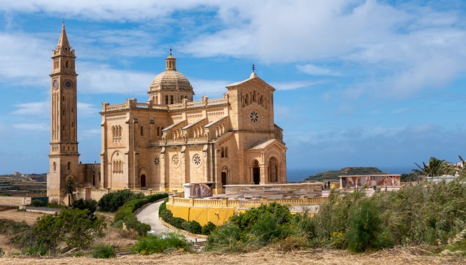 Sanctuaire de pèlerinage de Ta'Pinu Sanctuaire de pèlerinage de Ta'Pinu