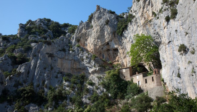 Ermitage Saint Antoine de Galamus Ermitage Saint Antoine de Galamus randonnée